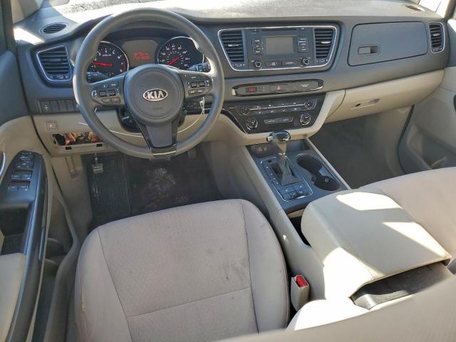 Kia Sedona Lx Image 4