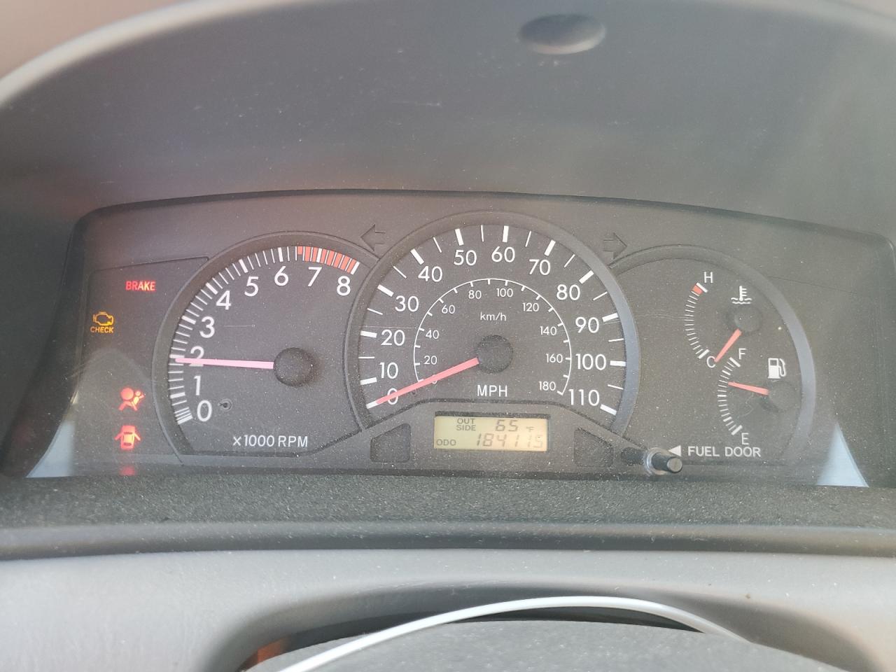 Toyota Corolla Ce Image 5