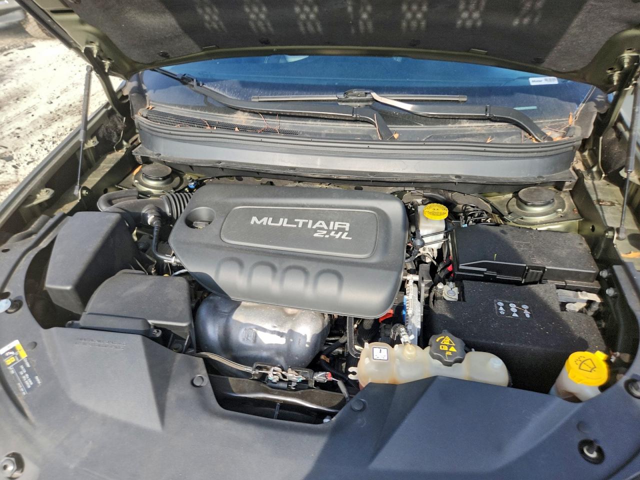 Jeep Grand Cherokee Latitude Plus Image 12