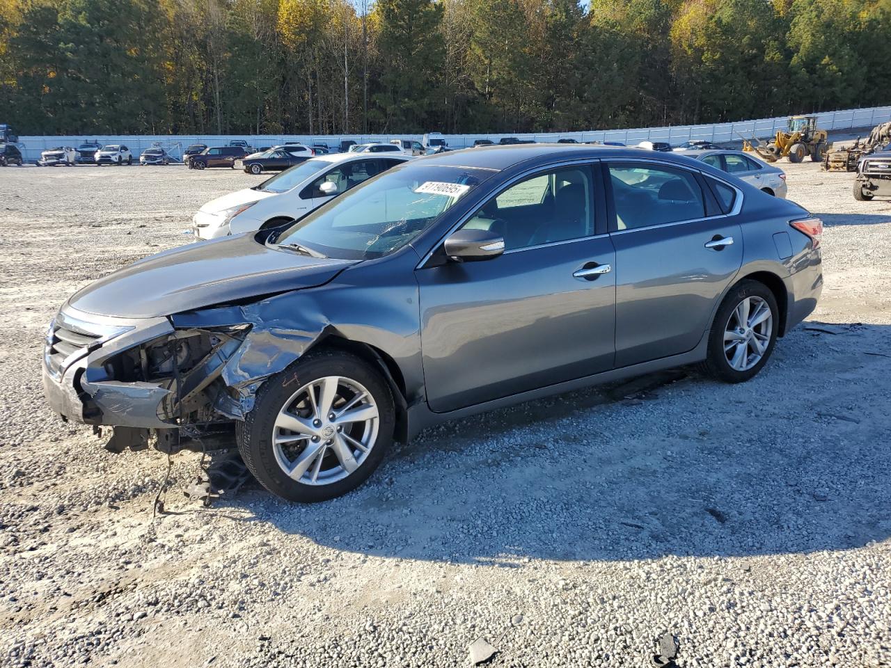 Nissan Altima 2.5 Image 1