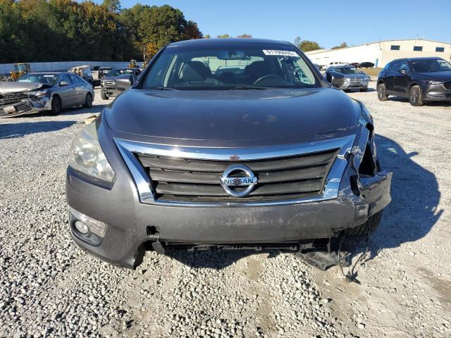 Nissan Altima 2.5 Image 12