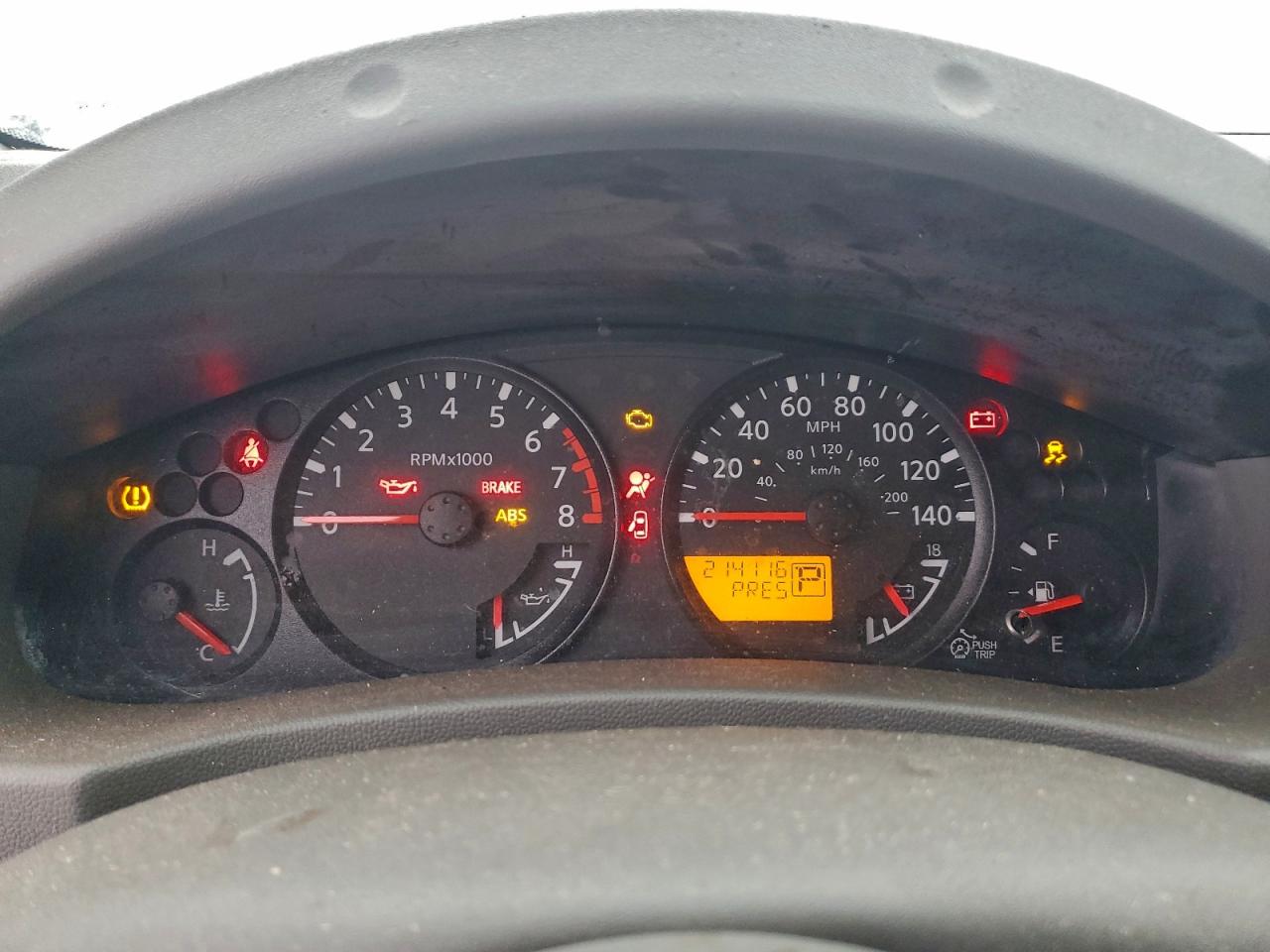 Nissan Frontier S Image 7