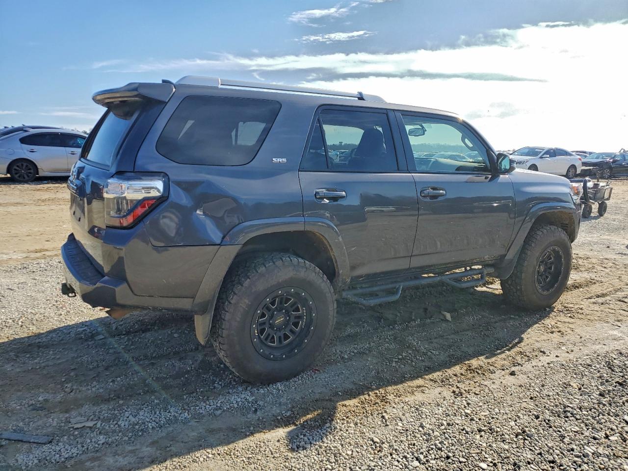 Toyota 4Runner Sr5/sr5 Premium Image 3
