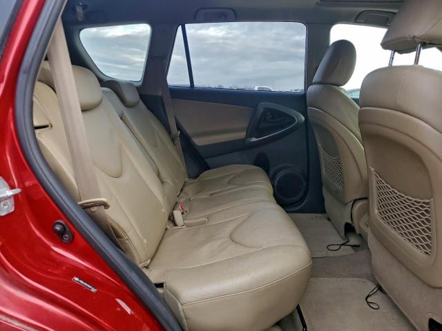 Toyota RAV4 Limited Image 4