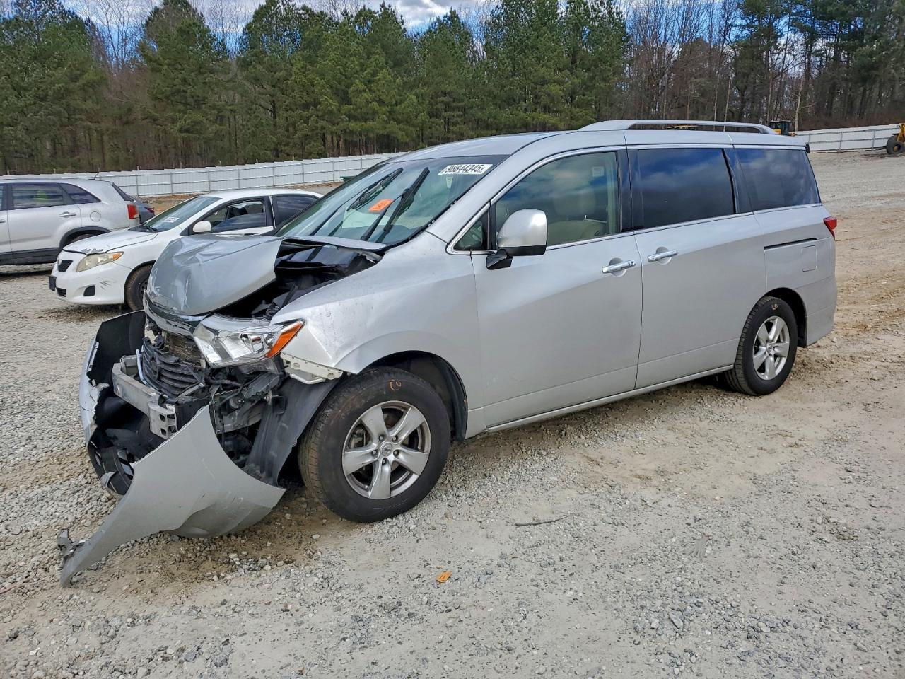 Nissan Quest S Image 1