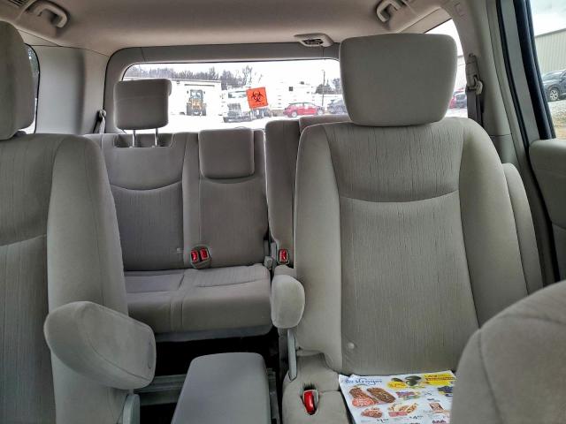 Nissan Quest S Image 10