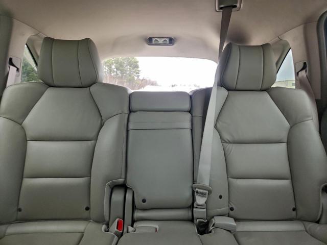 Acura MDX Image 9