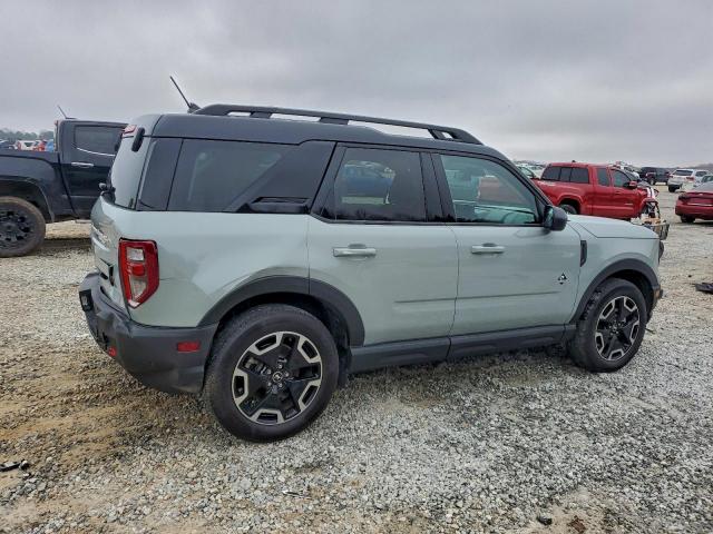 Ford Bronco Outer Banks Image 2