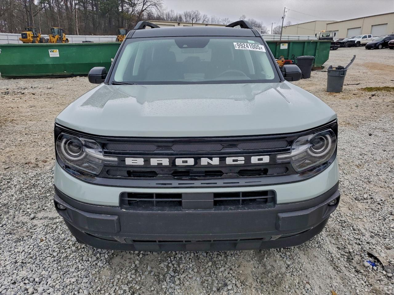 Ford Bronco Outer Banks Image 9