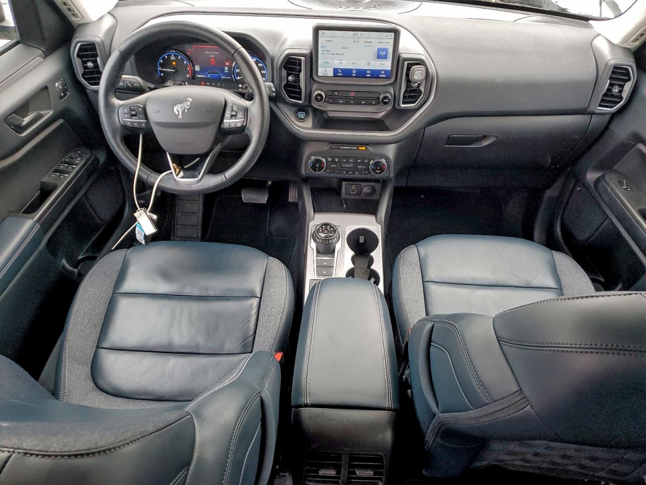 Ford Bronco Outer Banks Image 6