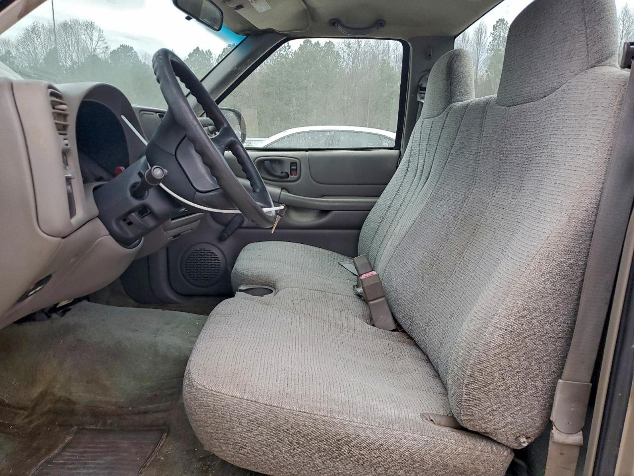 Chevrolet S-10 S10 Image 12