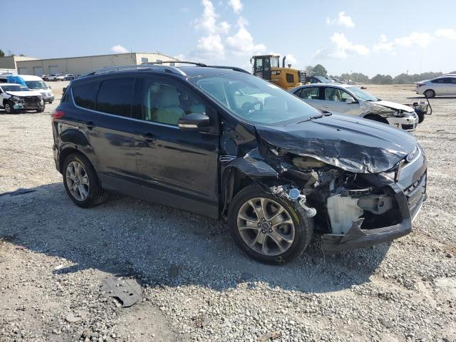 Ford Escape Titanium Image 2