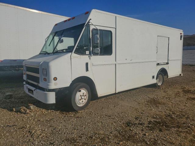  Salvage Freightliner Chassis M