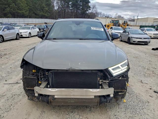 Audi Sq Prestige Image 2