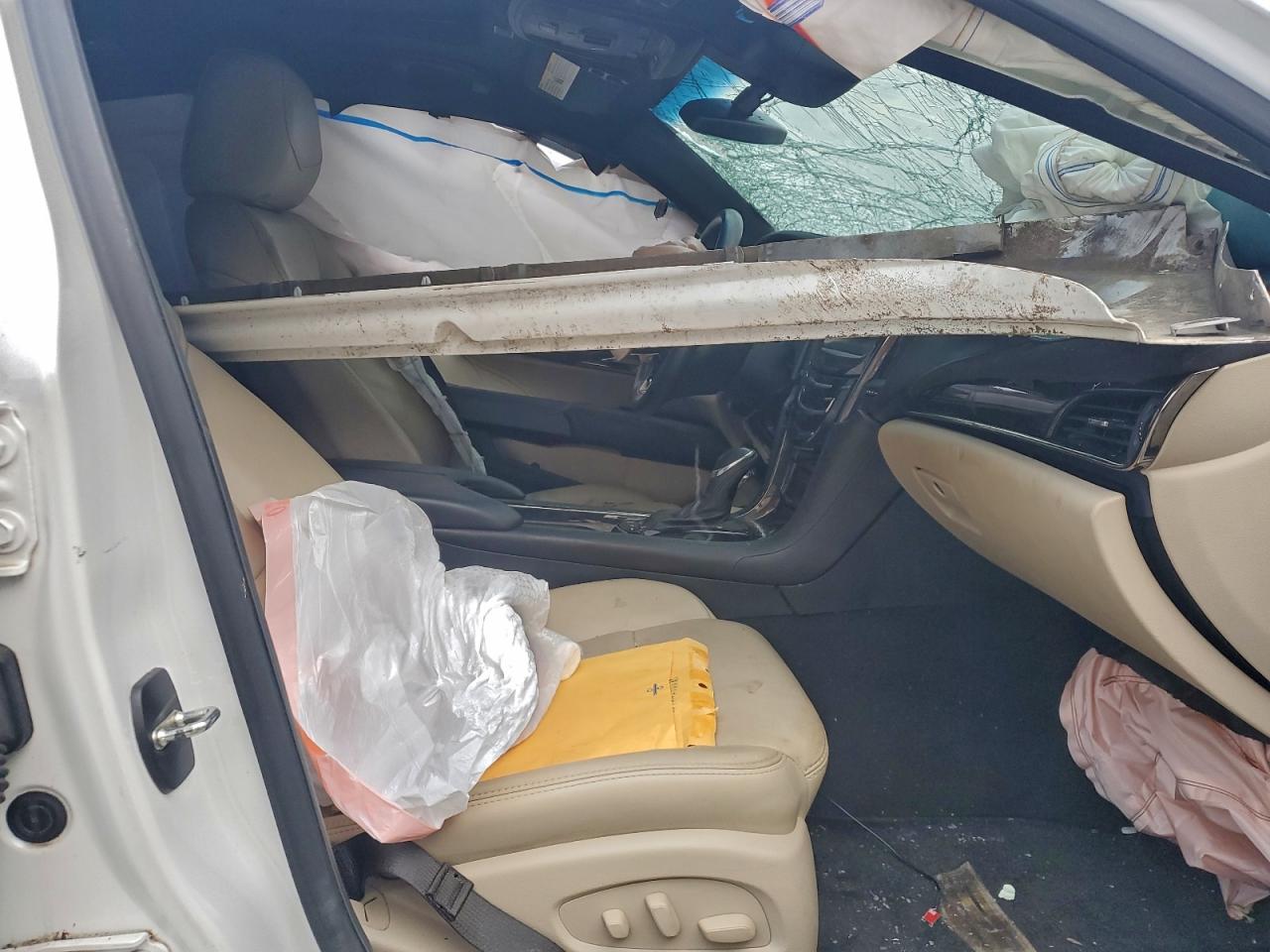 Cadillac ATS Luxury Image 4