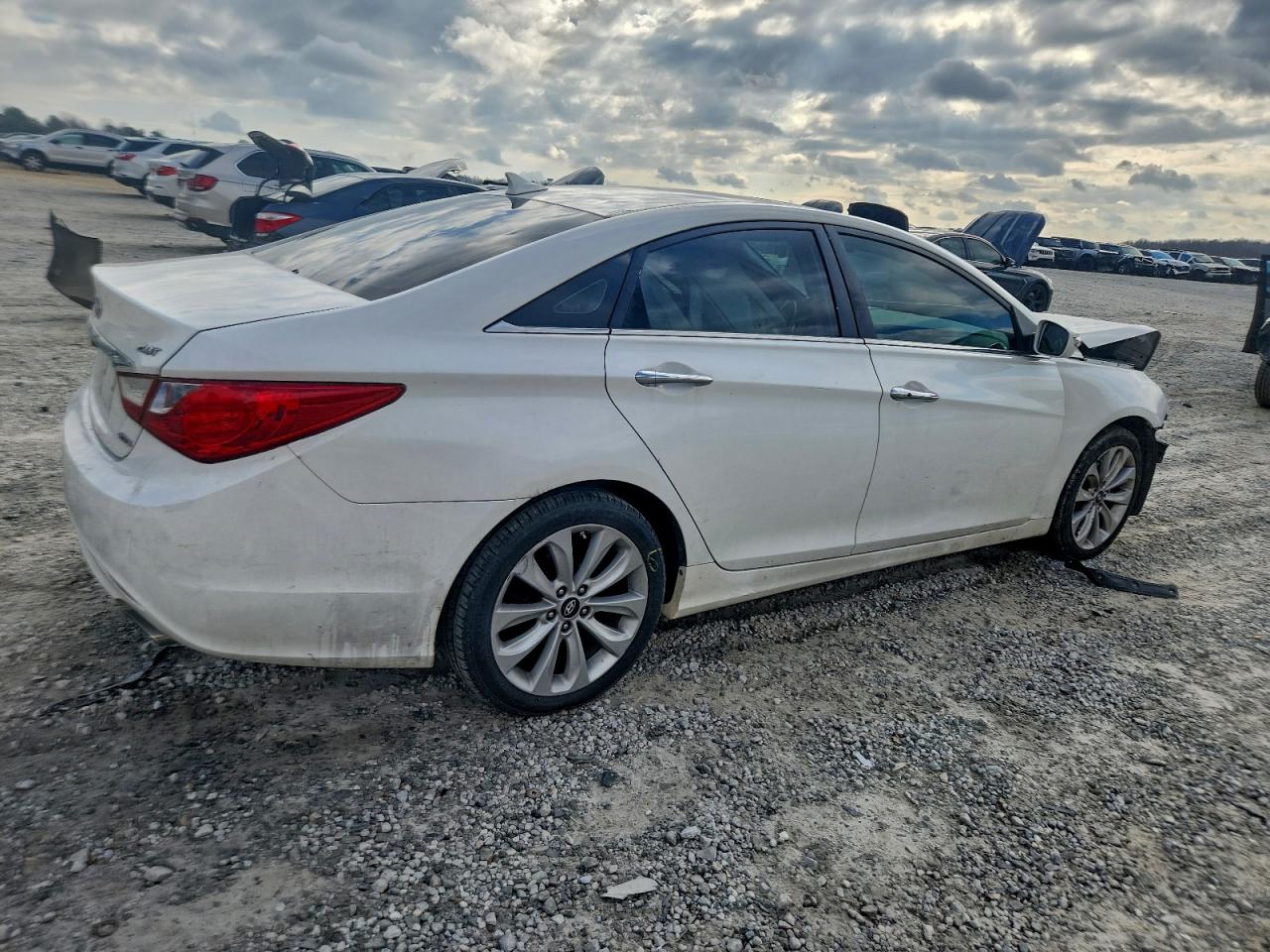 Hyundai SONATA Se Image 3