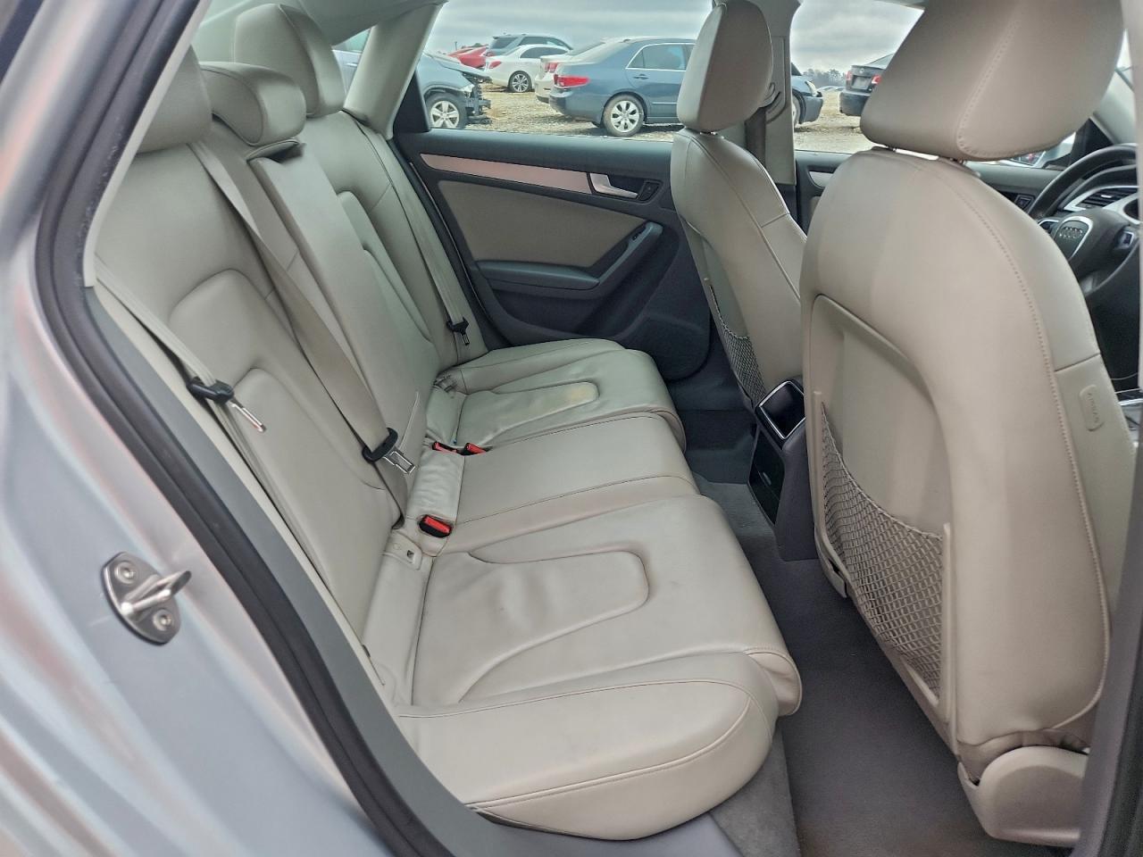 Audi A4 Premium Image 6