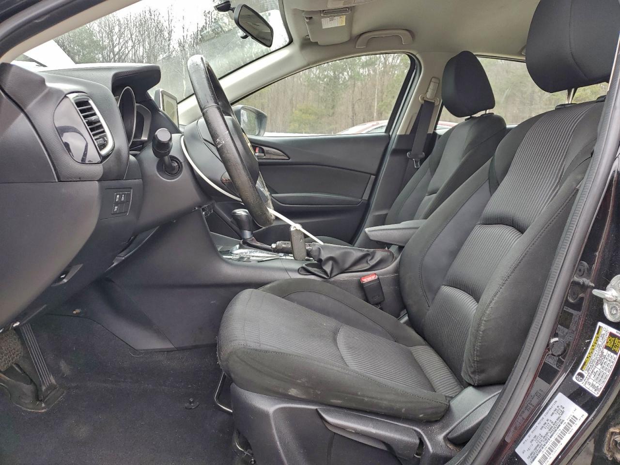 Mazda 3 Touring Image 11