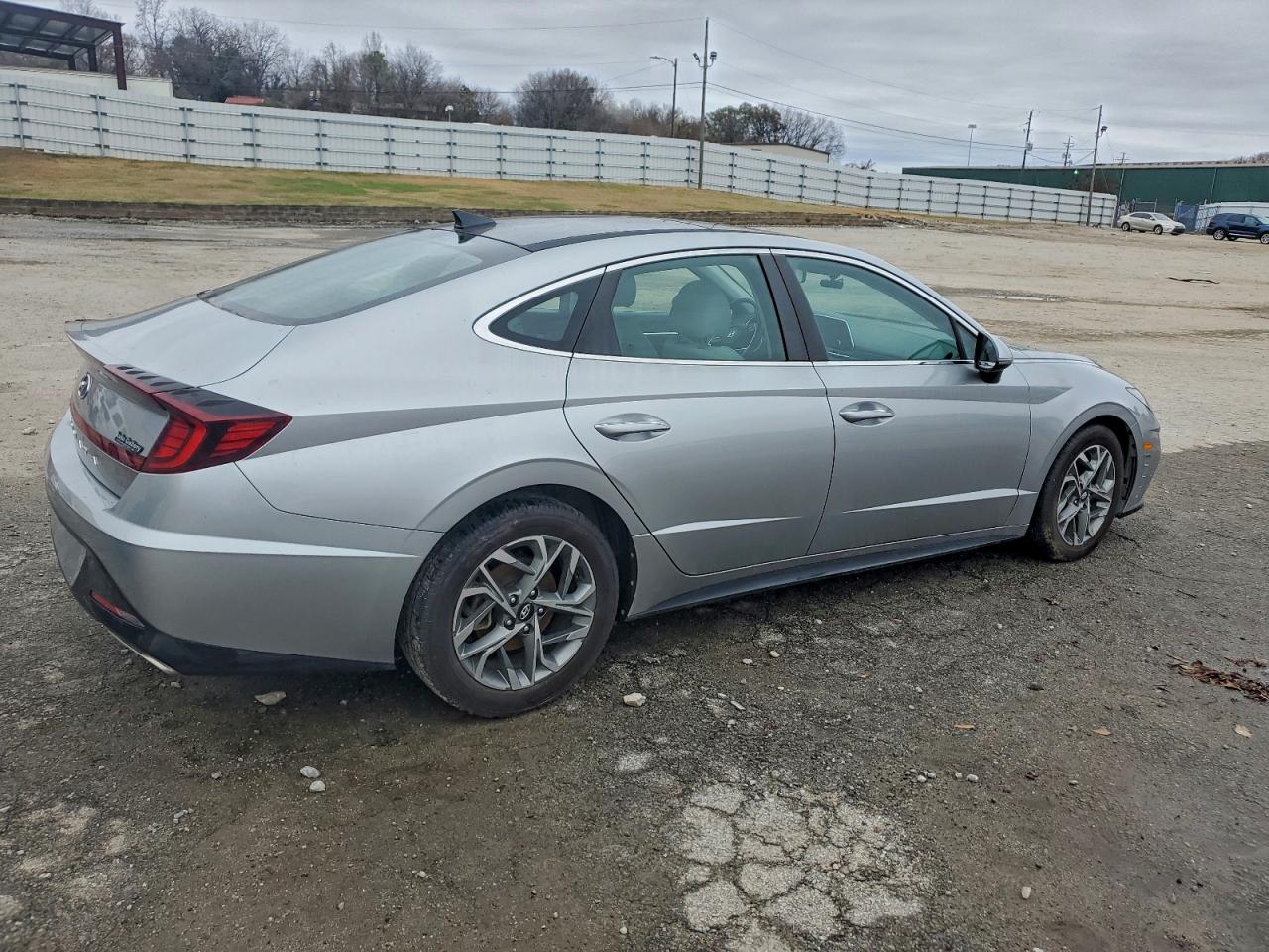 Hyundai SONATA Sel Image 12